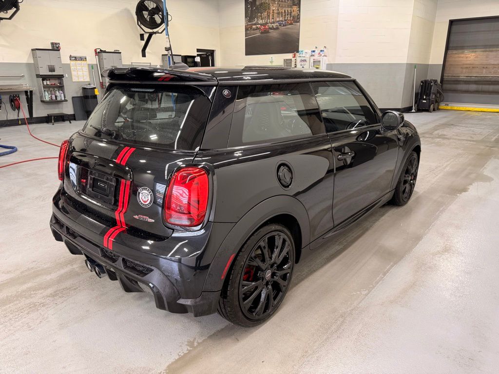 Thumbnail: 2024 MINI Cooper - 6