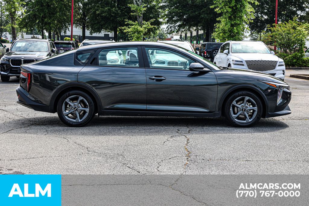 Used 2025 Gray Kia LXS image 10