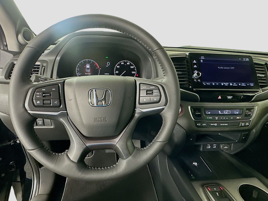 Thumbnail: 2026 Honda Ridgeline - 10