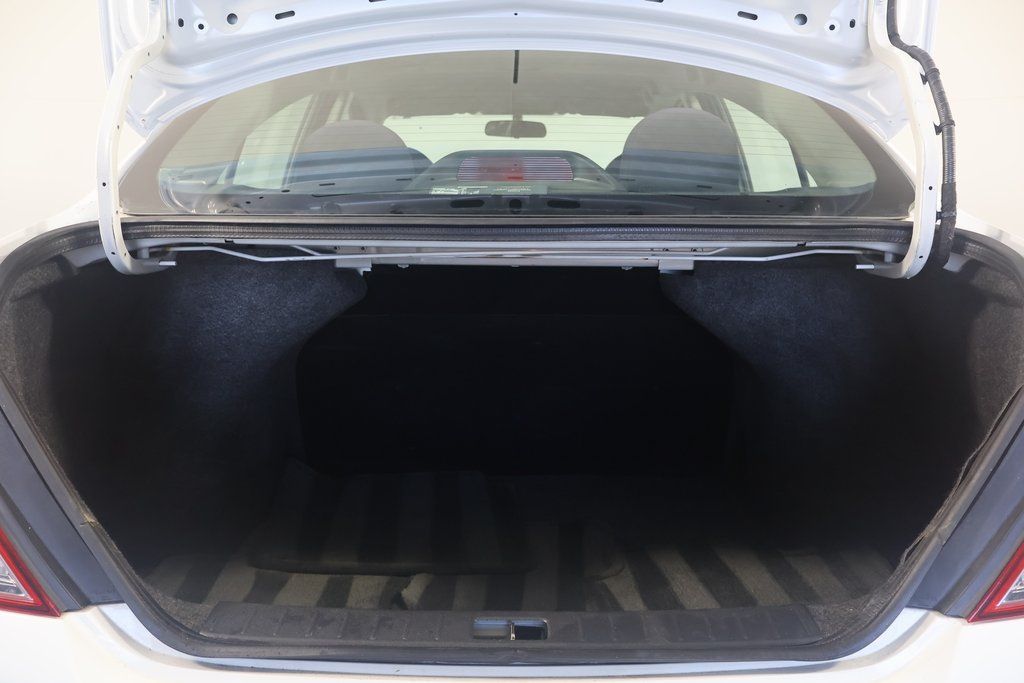 Thumbnail: 2015 Nissan Versa - 14