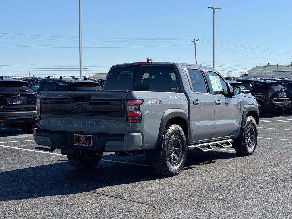 View vehicle photo 4
