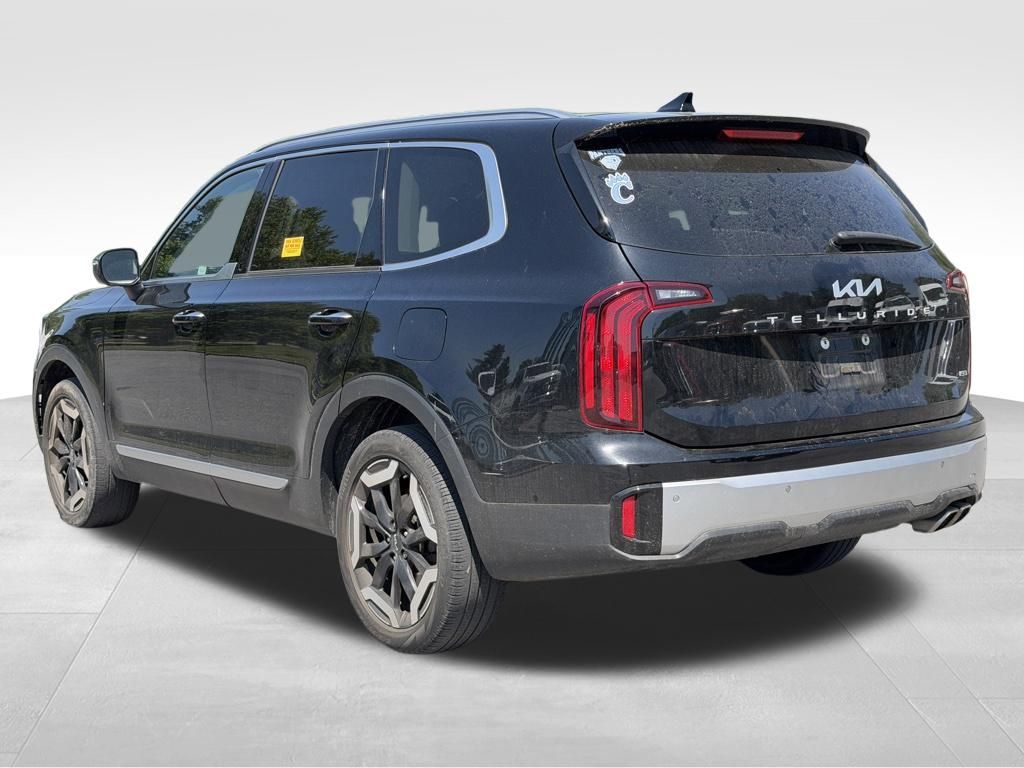2023 Kia Telluride S