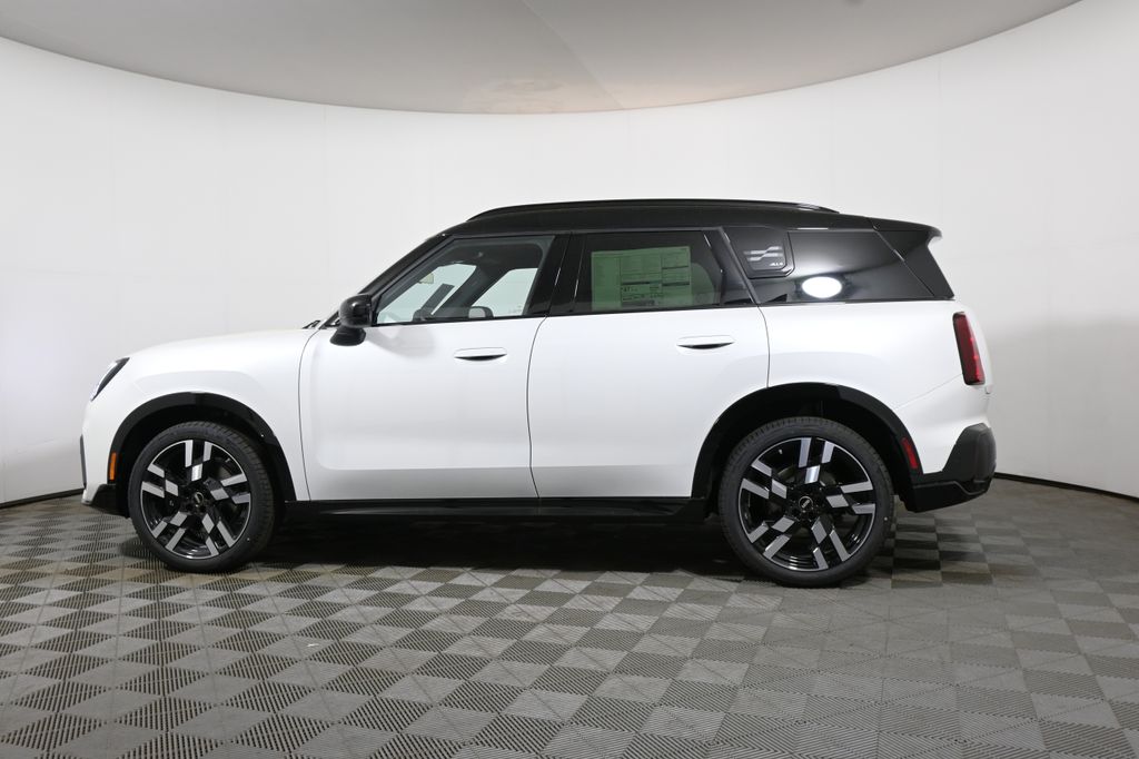 Thumbnail: 2027 MINI Cooper Countryman - 2