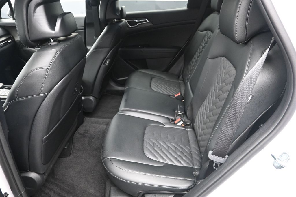 2026 Glacial White Pearl Kia Sportage X-Line AWD SUV