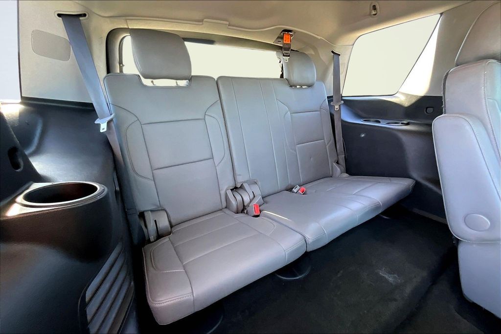 2017 Chevrolet Tahoe LT Silver at Autostrade