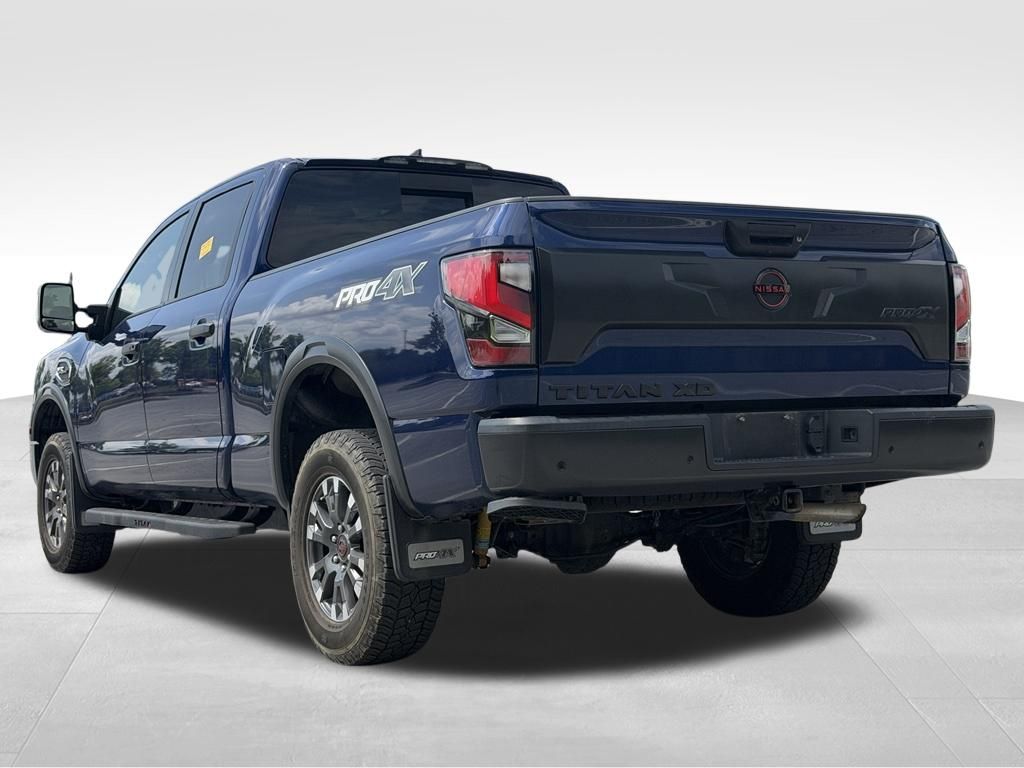 2023 Nissan TITAN XD Crew Cab PRO-4X