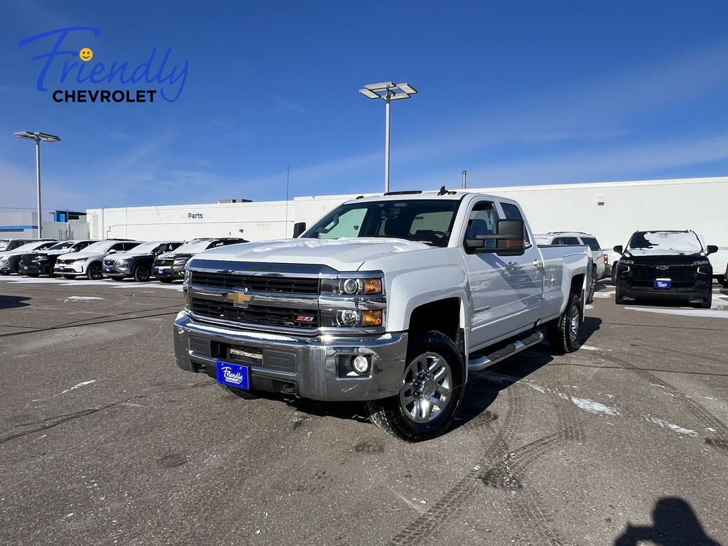 Summit White 2017 Chevrolet Silverado 3500HD LT Double Cab LB 4WD Pickup Truck Four-Wheel Drive 6-Speed Automatic Overdrive