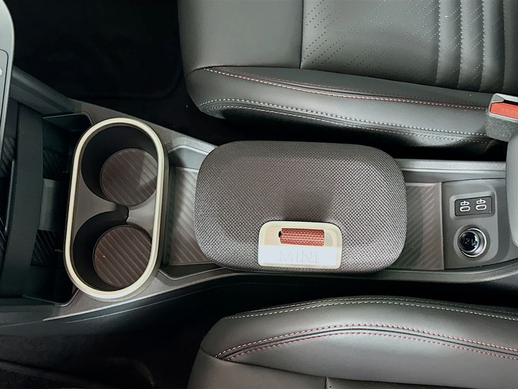 Thumbnail: 2026 MINI Cooper Convertible - 15