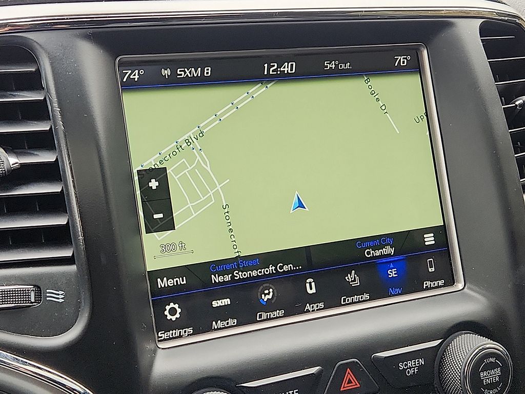 Thumbnail: 2018 Jeep Grand Cherokee - 18