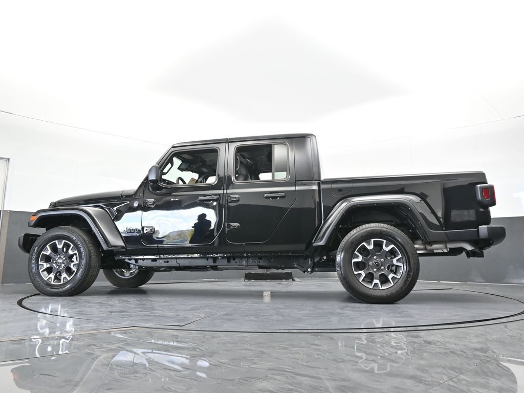 Used 2024 Black Clearcoat Jeep Sport image 57