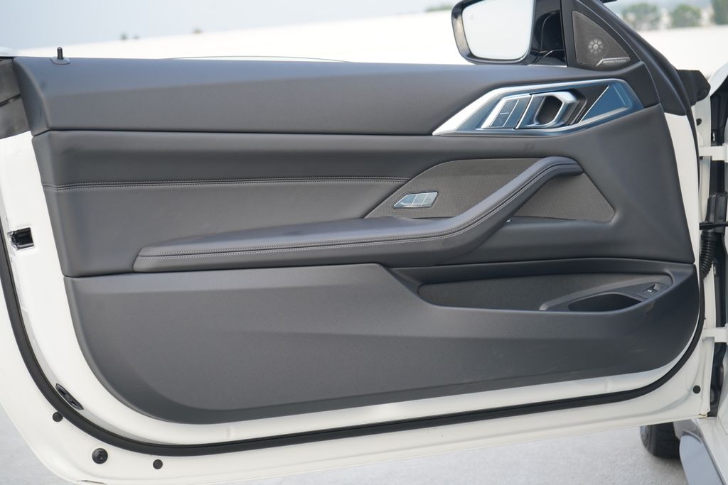 Thumbnail: 2026 BMW M4 - 12