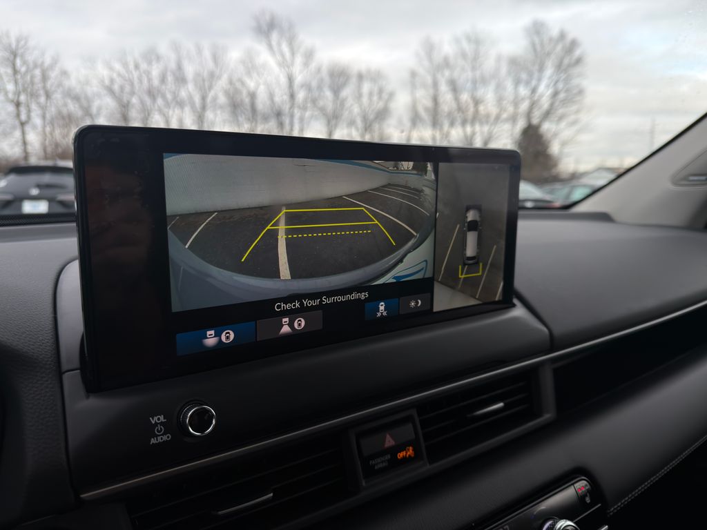 Thumbnail: 2026 Honda Pilot - 32