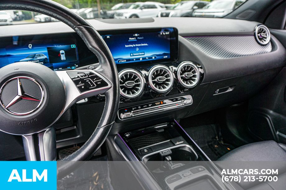 Used 2025 Black Mercedes-Benz GLA 250 image 32