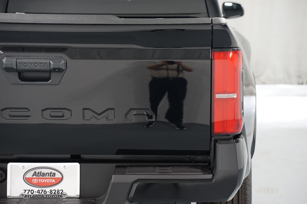 Thumbnail: 2025 Toyota Tacoma - 10