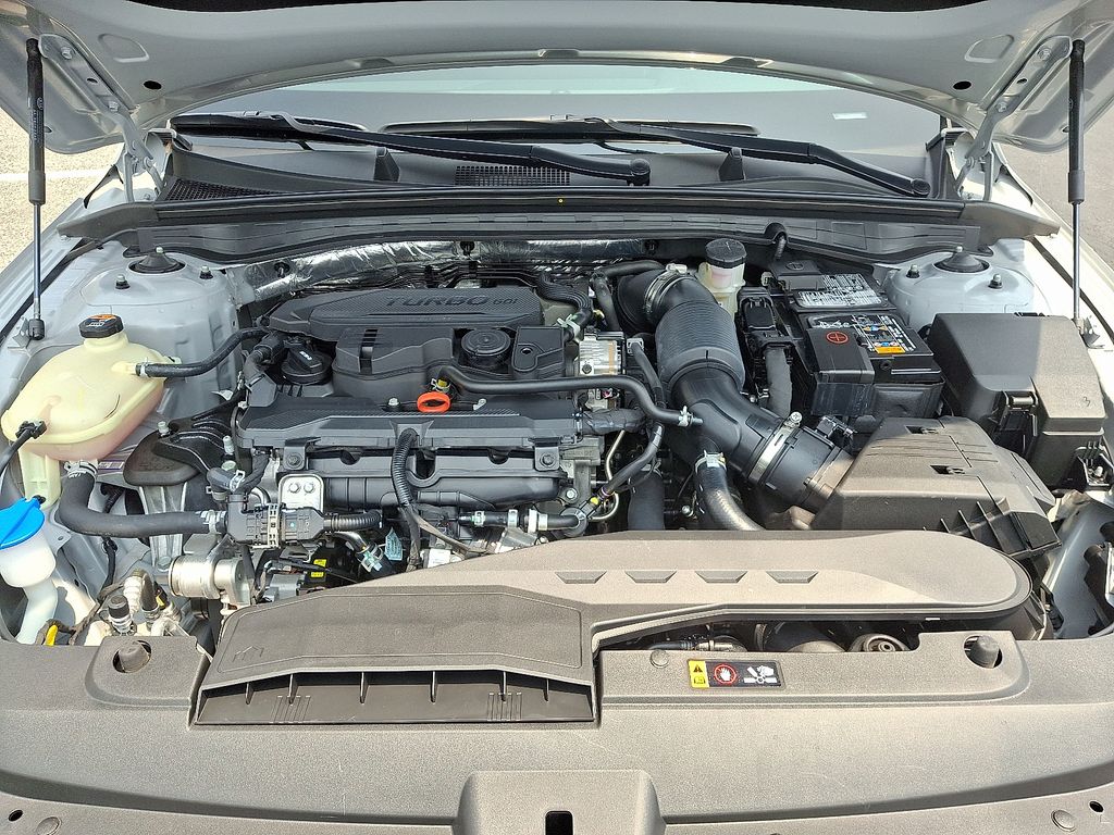 2024 Kia K5 GT-Line 28