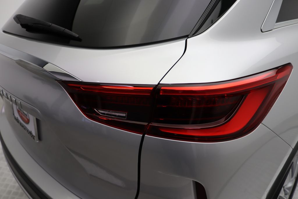 Thumbnail: 2021 INFINITI QX50 - 9