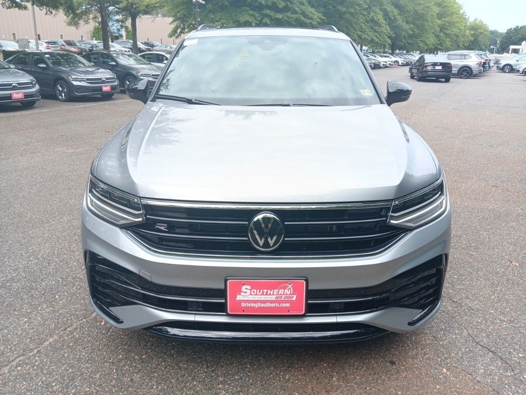 2024 Volkswagen Tiguan 2.0T SE R-Line Black 8