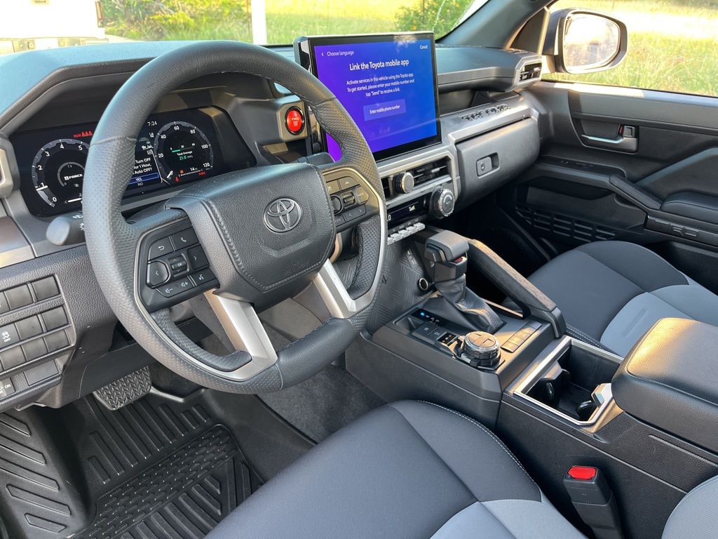 2024 Toyota Tacoma TRD Off-Road 19