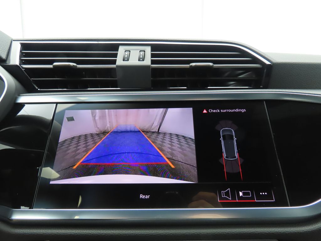 2025 Audi Q3 Premium 16