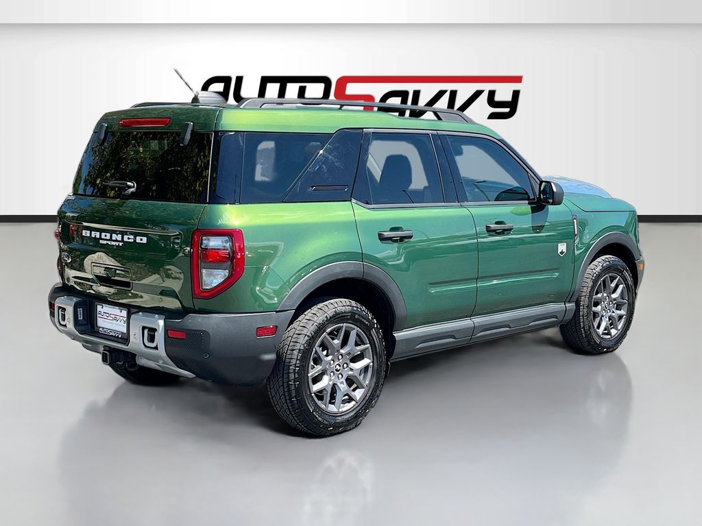 Used 2025 Green Ford Big Bend image 7
