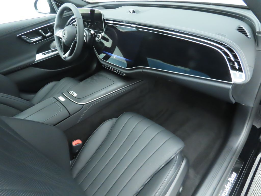 Thumbnail: 2026 Mercedes-Benz E-Class - 19