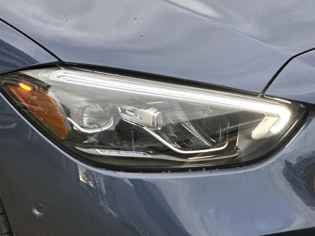 Thumbnail: 2025 Mercedes-Benz C-Class - 5