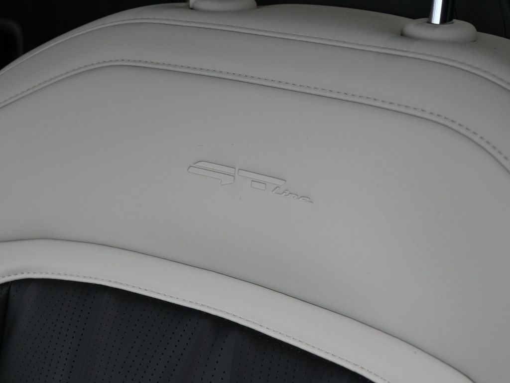 2024 Kia EV9 GT-Line