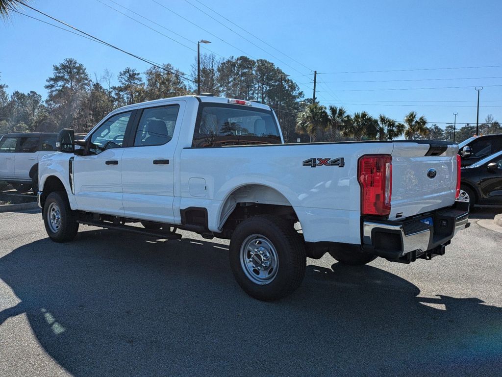 2024 Ford F-350 Super Duty XL