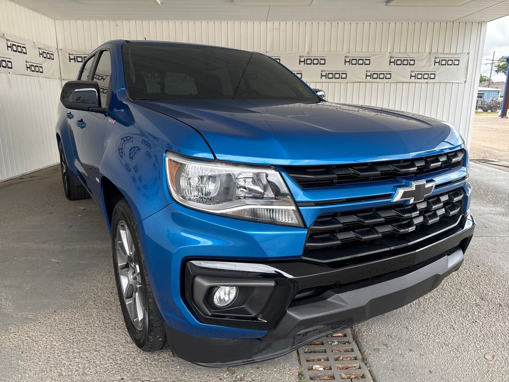 Bright Blue Metallic 2022 Chevrolet Colorado LT Crew Cab RWD Pickup Truck 4X2 6-Speed Automatic