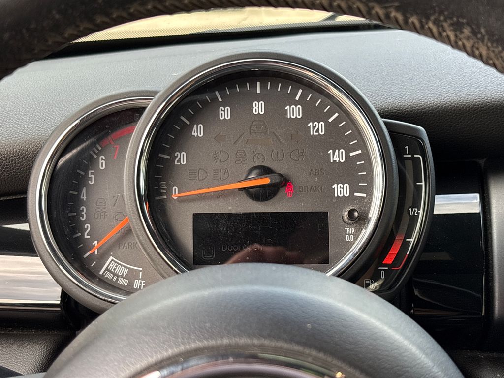 Certified Used 2019 Blue MINI Signature image 22