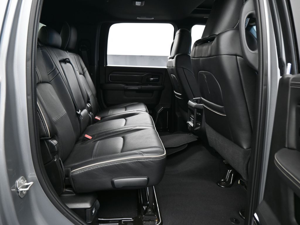 Used 2024 Billet Silver Metallic Clearcoat Ram Limited image 37