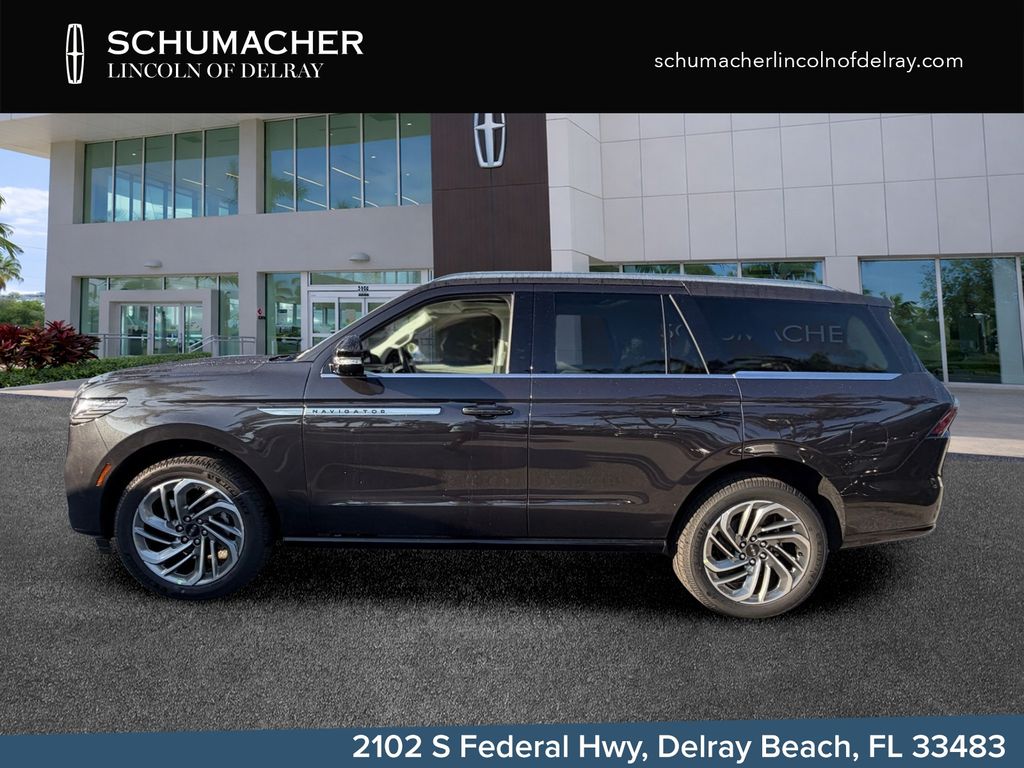 new 2026 Lincoln Navigator car, priced at $97,879
