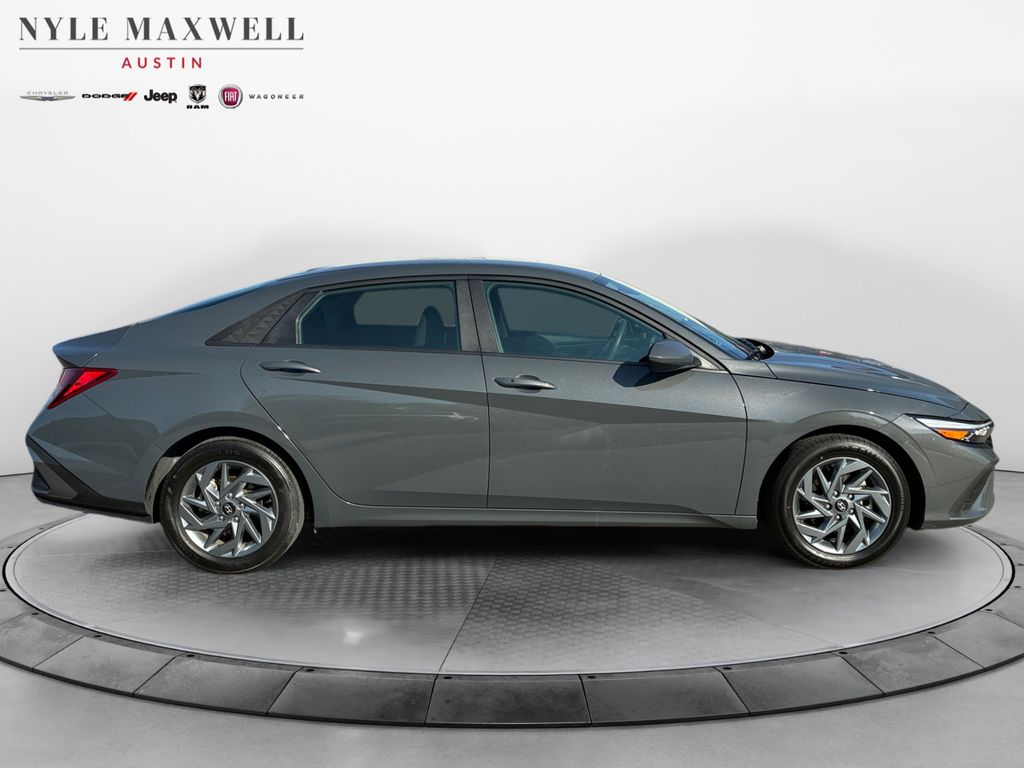 Used Car 2024 Hyundai Elantra  Sel For Sale Under $20,000 In Austin, Texas