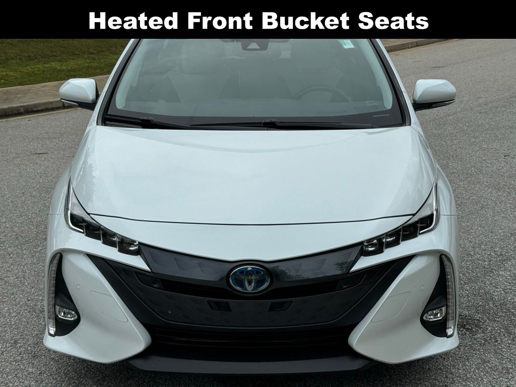 2021 Toyota Prius Prime Limited 8