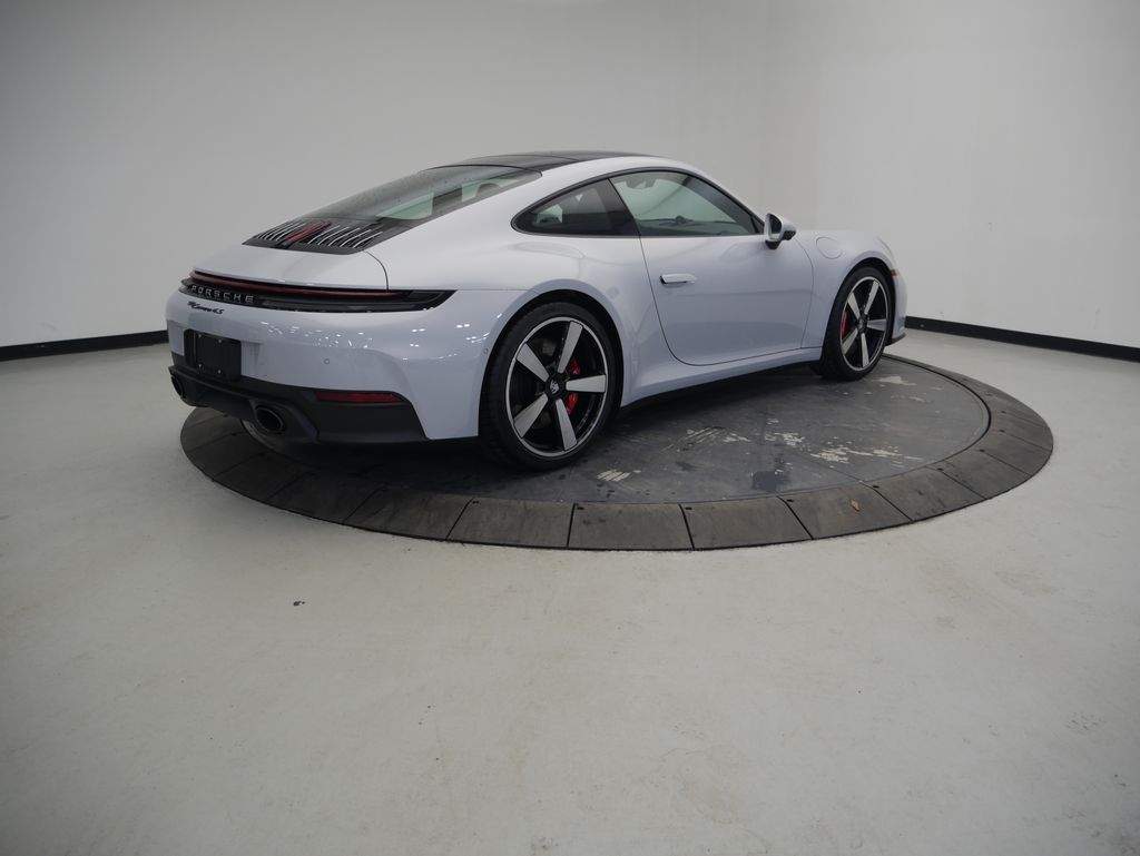 Thumbnail: 2026 Porsche 911 - 7