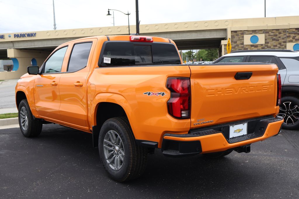 2025 Chevrolet Colorado LT 11