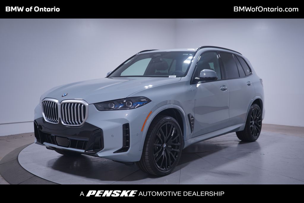 2026 BMW X5 sDrive40i Hero Image