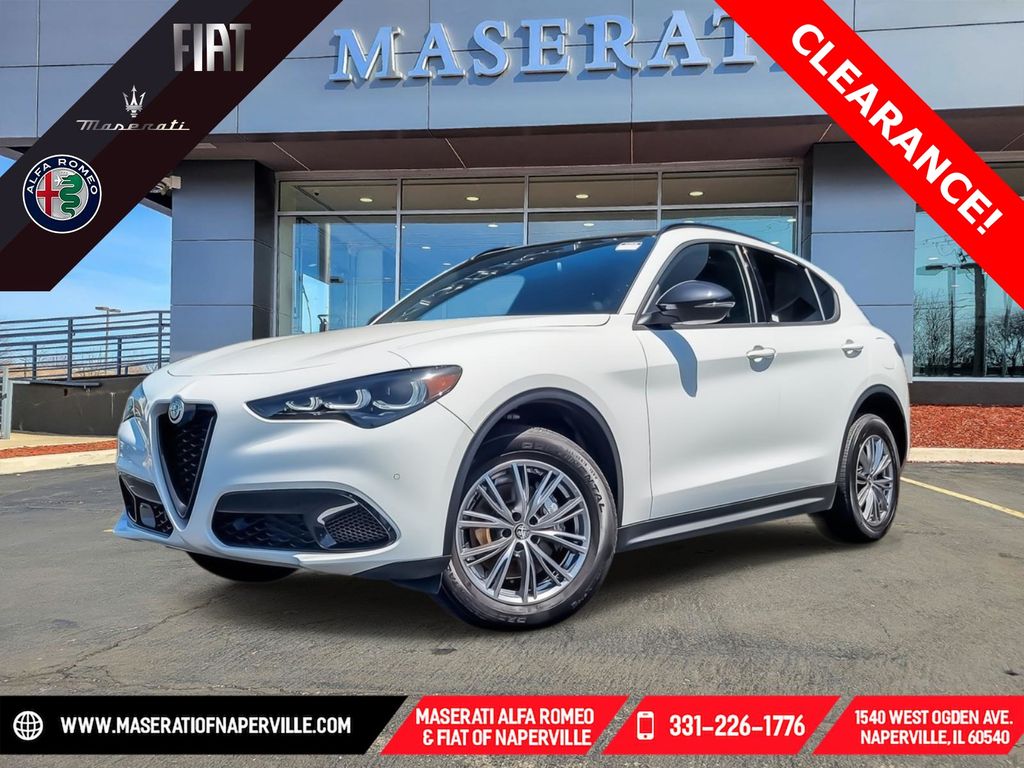 2024 Alfa Romeo Stelvio Sprint AWD