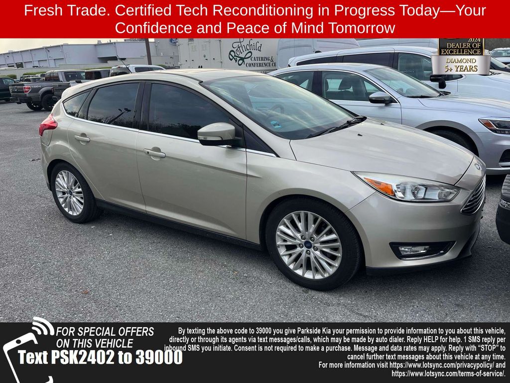 2017 Ford Focus Titanium Hatchback