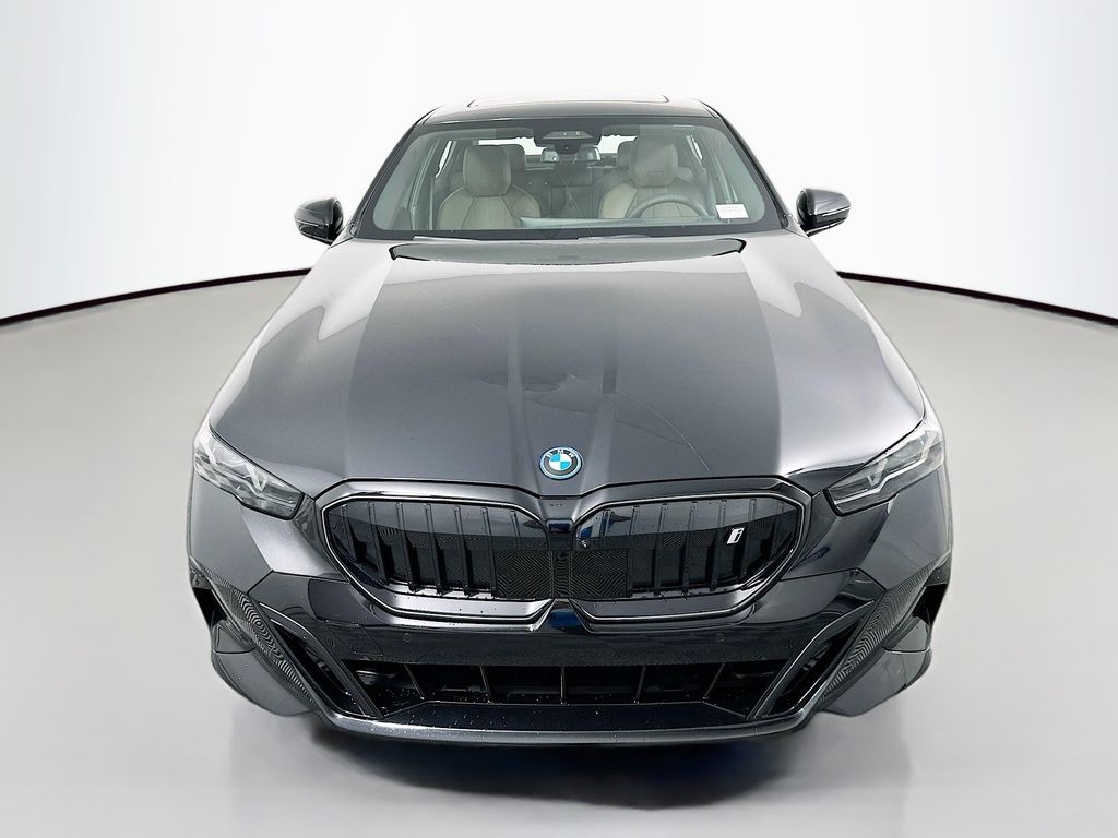 Thumbnail: 2026 BMW i5 - 2