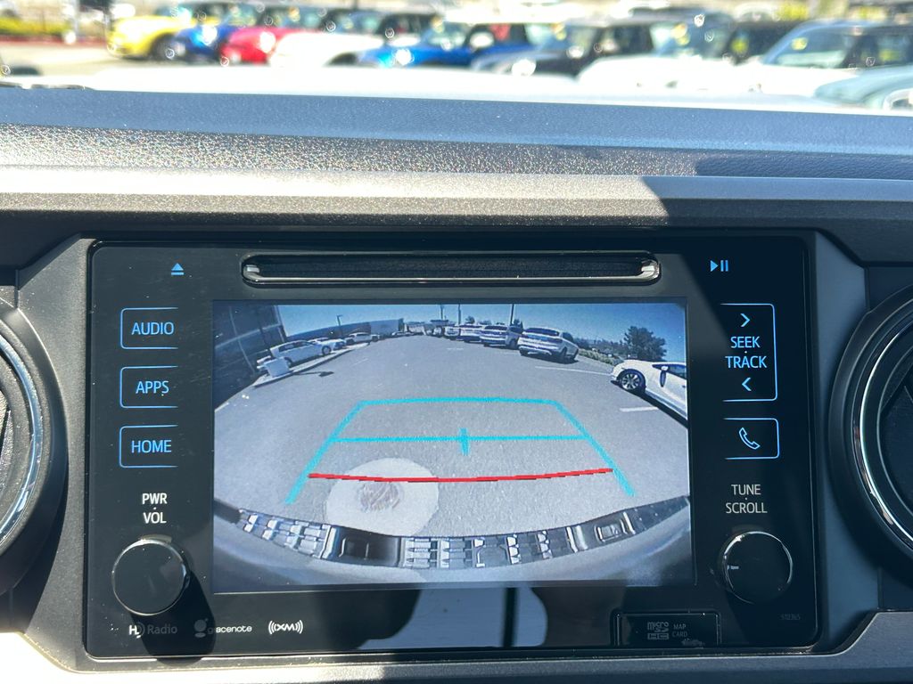 Thumbnail: 2019 Toyota Tacoma - 22