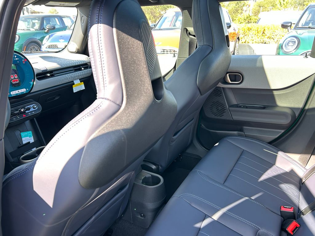 Thumbnail: 2026 MINI Cooper - 30