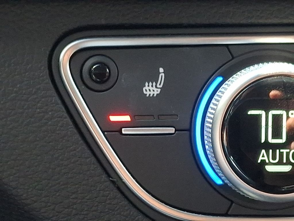 Thumbnail: 2023 Audi Q5 - 23