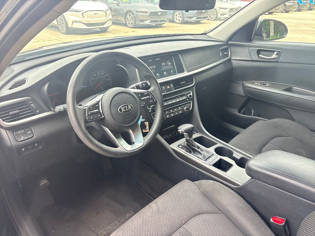 Certified Used 2020 Gray Kia LX image 6