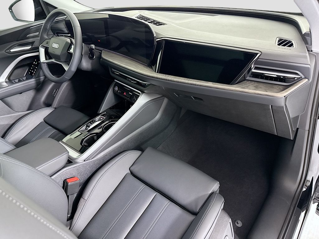 Thumbnail: 2026 Audi Q5 - 18