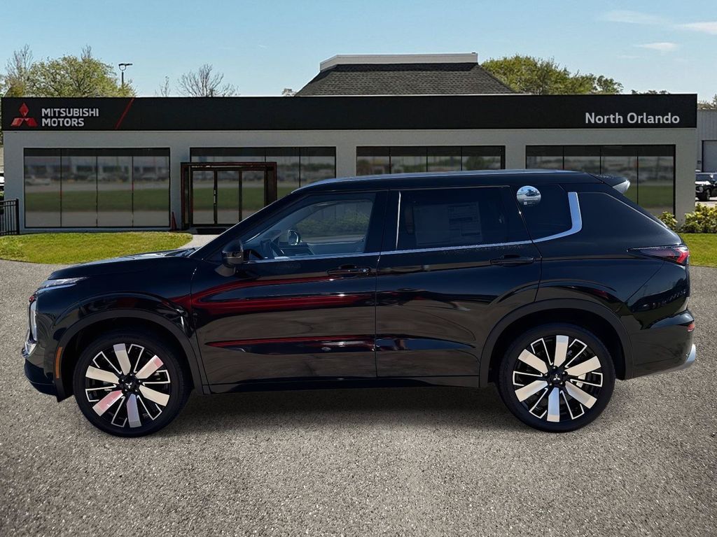 2026 Mitsubishi Outlander SEL - Photo 7