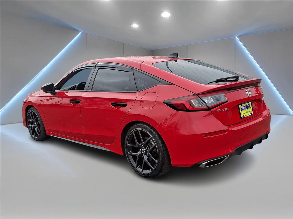 View vehicle photo 6