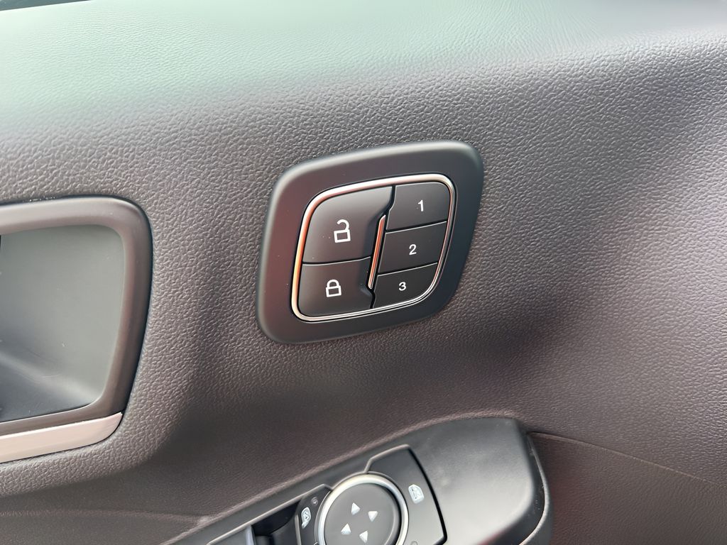2025 Ford Escape Plug-In Hybrid