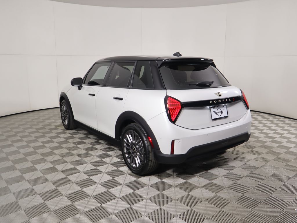 Thumbnail: 2026 MINI Cooper - 7