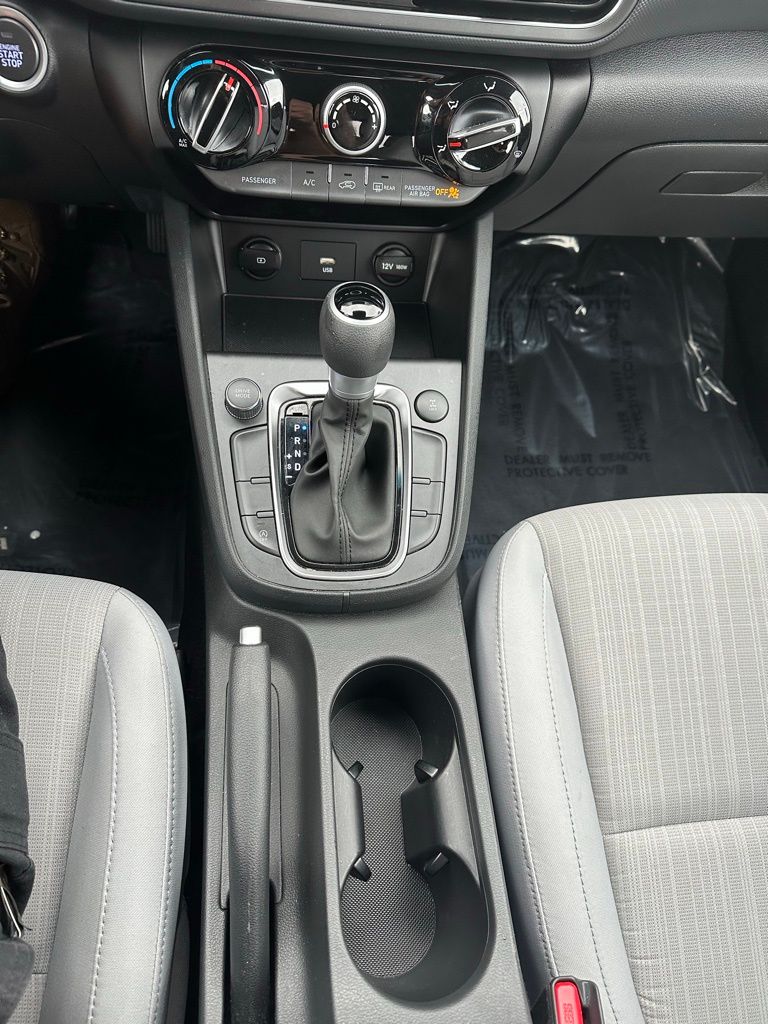 Used 2023 GRAY Hyundai SEL image 21